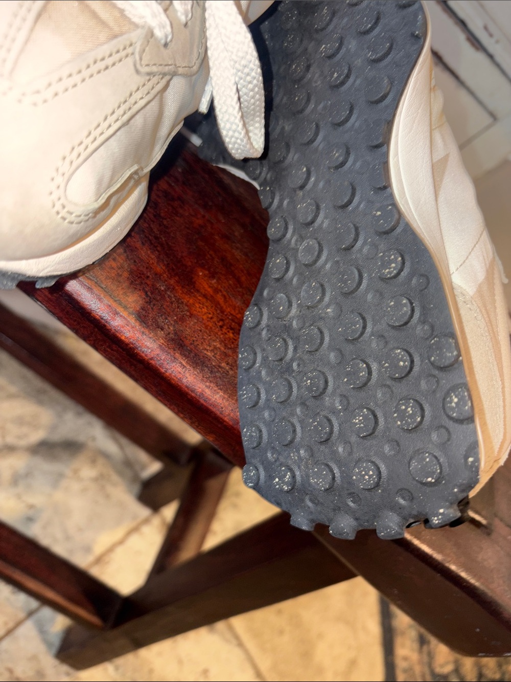 New Balance 327 Unisex Shoes - Picture 10 of 14